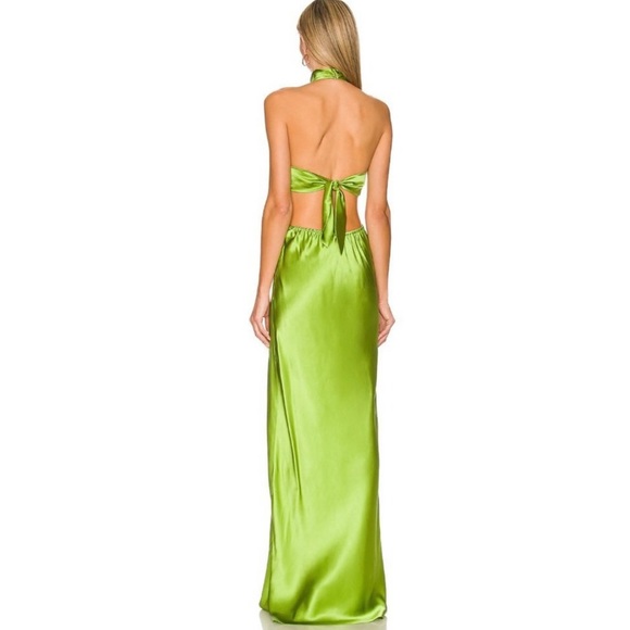 x REVOLVE Kaye Maxi Dress in Aloe
Amanda Uprichard
Size Small - Picture 3 of 3